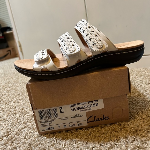 Clarks Shoes - Clark’s Sandals -NEW